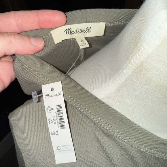Madewell Olive Short Sleeve Tee - Picture 5 of 6